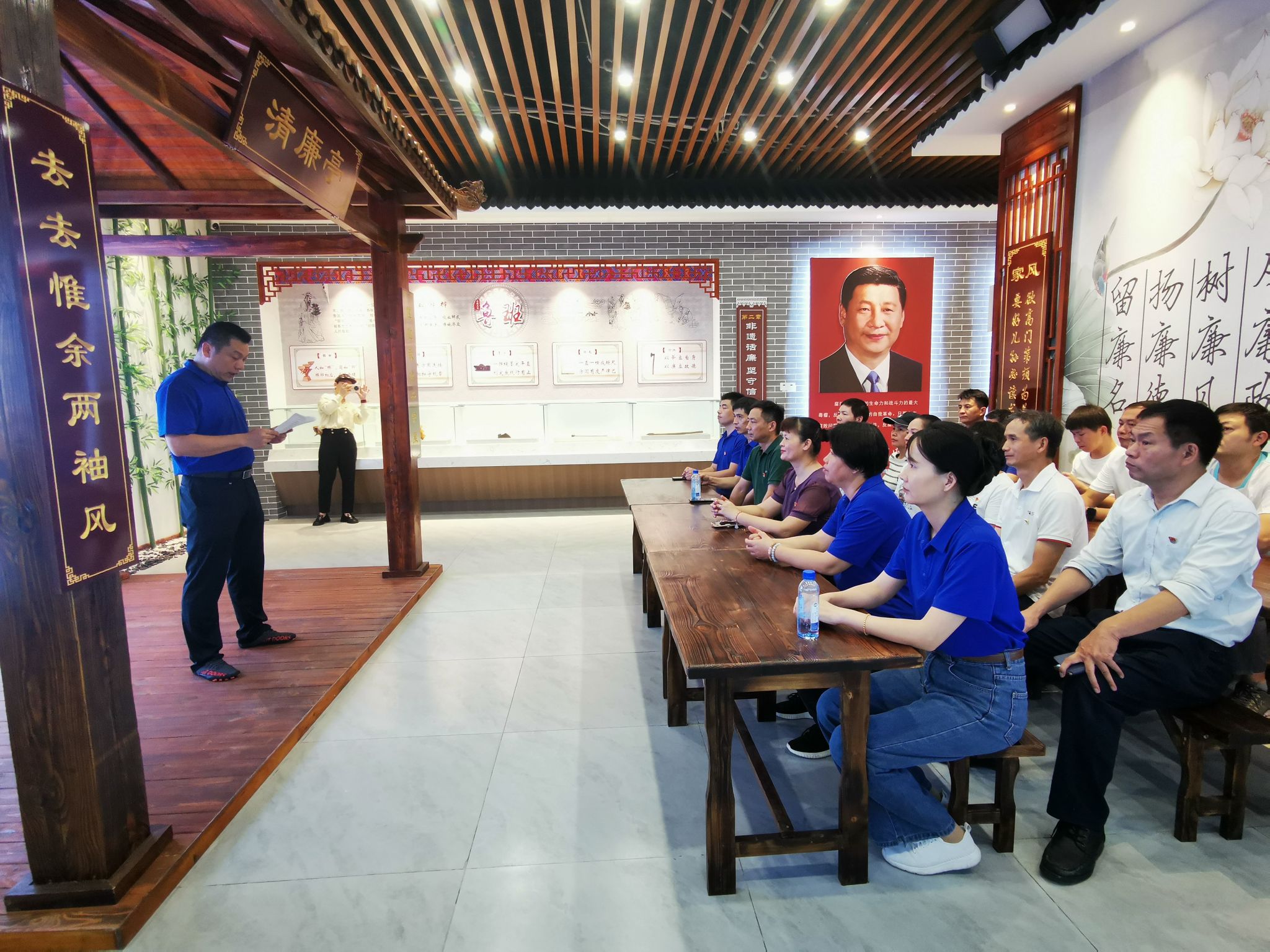 校企携手比技能 安全驾驶筑防线——学校后勤基建党总支、广西运德汽车运输集团有限公司武鸣汽车总站党总支联合开展主题党日暨共建活动